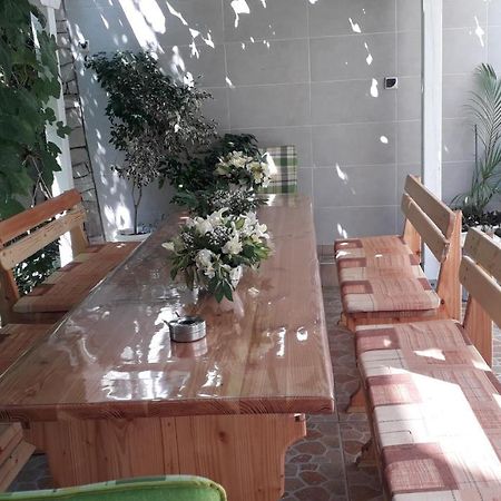 Veda Guest House Pomorie Buitenkant foto
