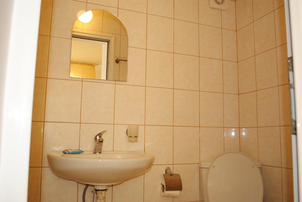 Veda Guest House Pomorie Buitenkant foto