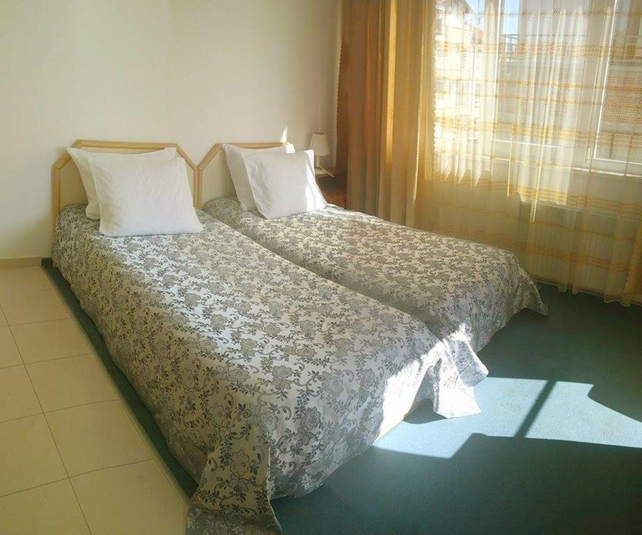 Veda Guest House Pomorie Buitenkant foto