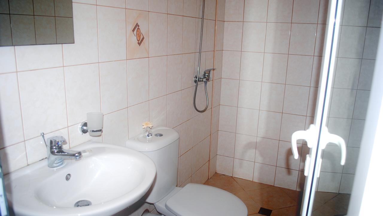Veda Guest House Pomorie Buitenkant foto