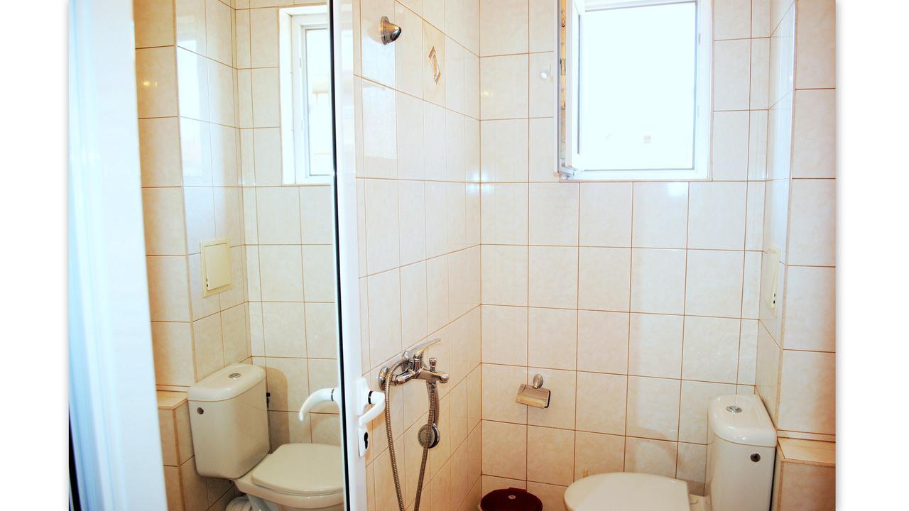 Veda Guest House Pomorie Buitenkant foto