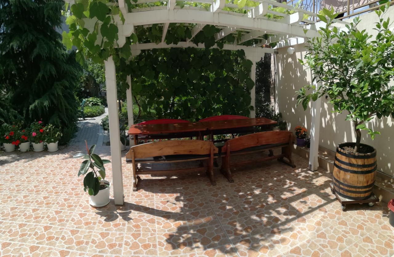 Veda Guest House Pomorie Buitenkant foto