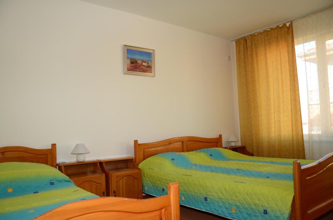 Veda Guest House Pomorie Kamer foto
